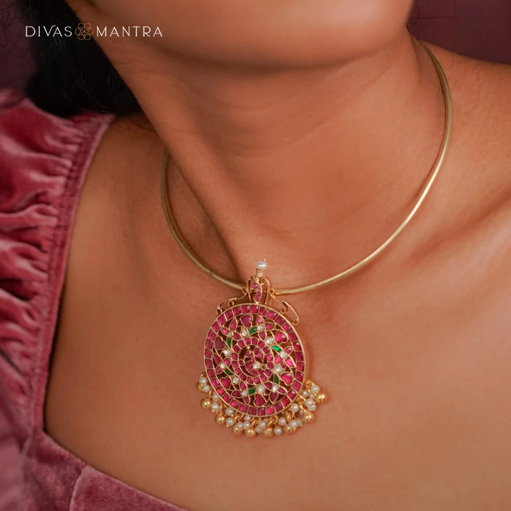 92.5 Sterling Silver Kaina Kundan Pendant Gold Plated