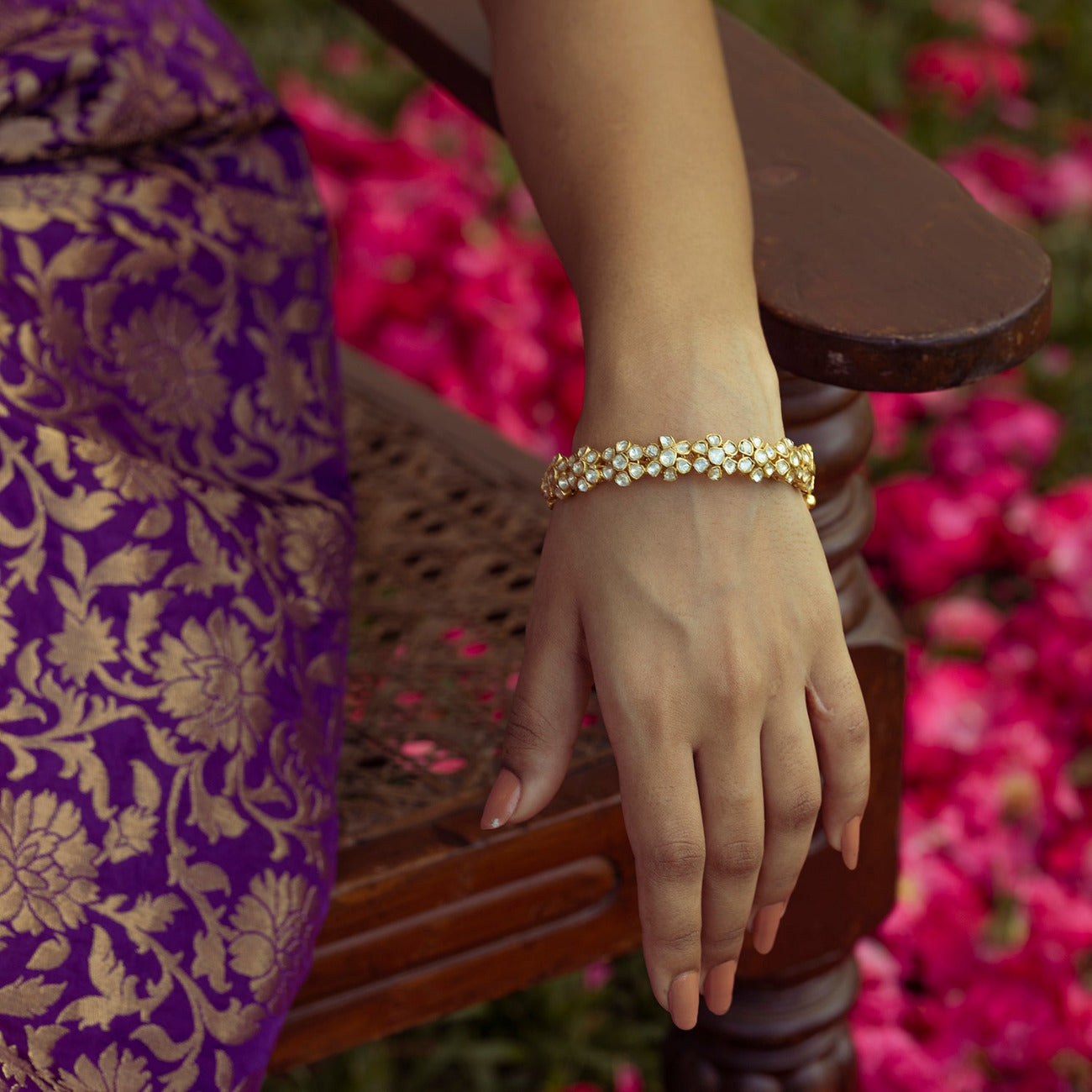 Ma Oui Flower Moissonite Polki Bangle