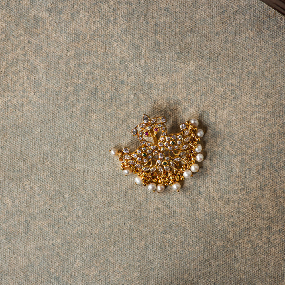 Veyra Pendant
